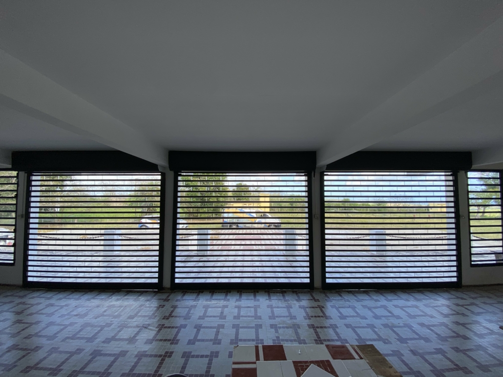 easy-caraibe-volet-roulant-fabrication-pose-renovation-martinique-guadeloupe-caraibes-IMG-10
