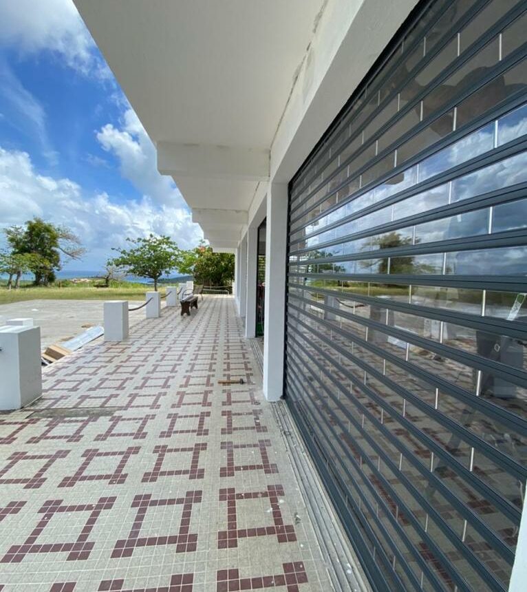 easy-caraibe-volet-roulant-fabrication-pose-renovation-martinique-guadeloupe-caraibes-IMG-13